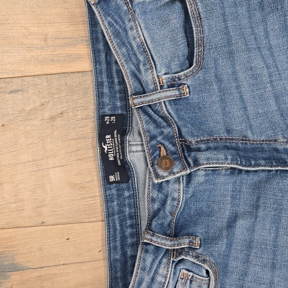 HOLLISTER | Curvy Mid-Rise Super Skinny | Denim Distressed Jeans | Size 9R (W29) - Picture 5 of 12